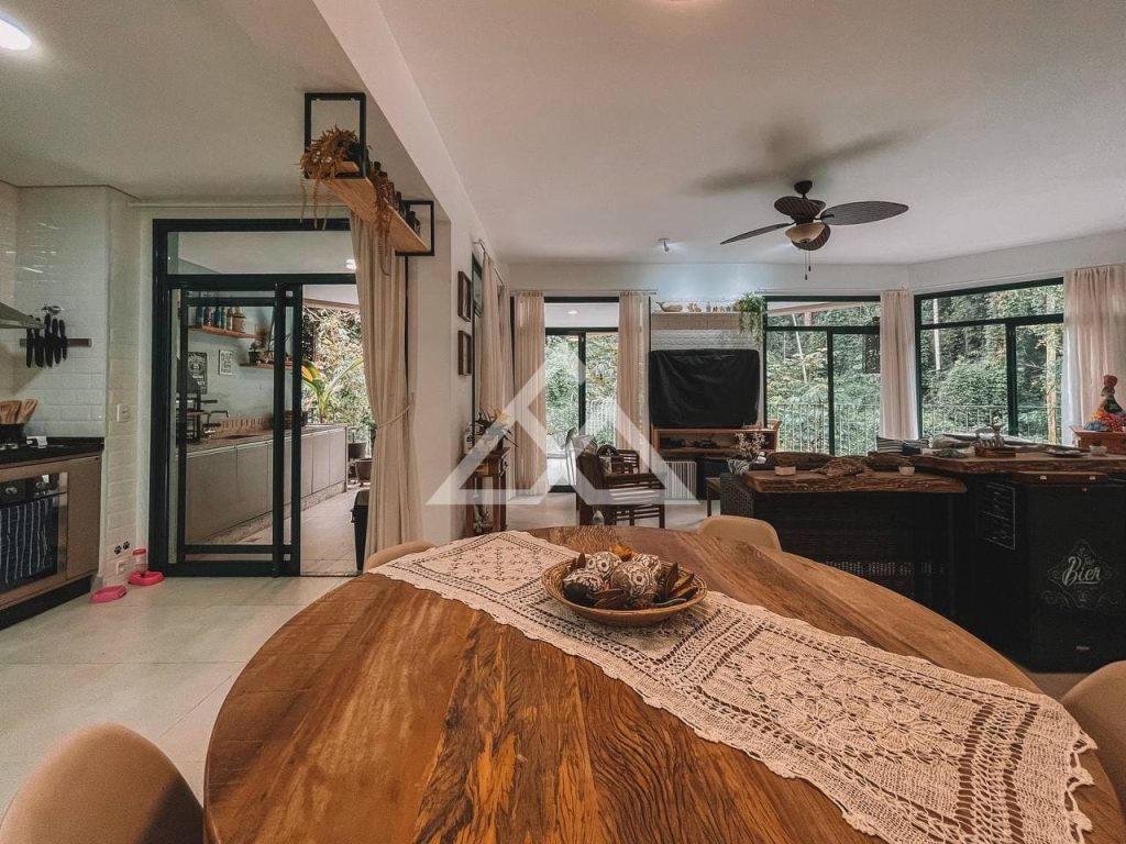 Aparatamento de Alto Padrão - Praia Grande - Ubatuba - SP - 71 - 17