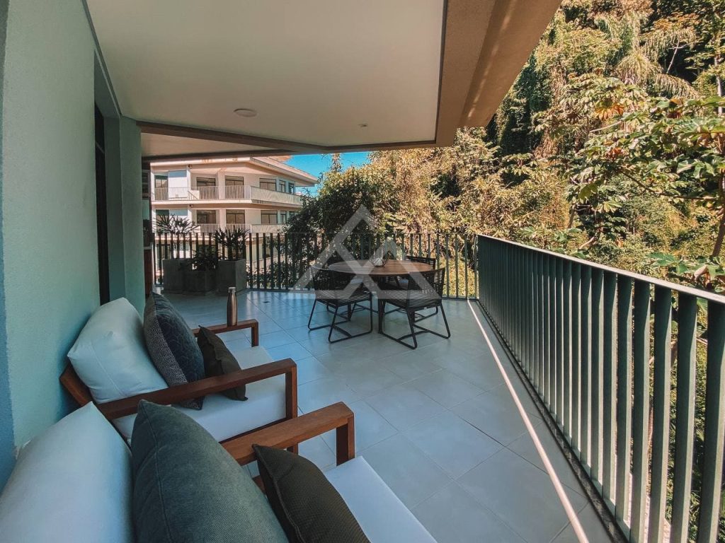 Apartamento de Alto Padrão - Praia Grande - Ubatuba - SP - 02