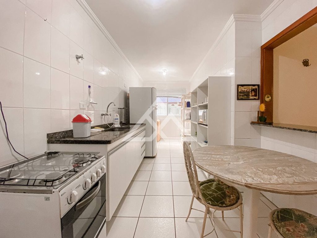 Apartamento de Médio Padrão - Itágua - Ubatuba - SP - 28 - 01