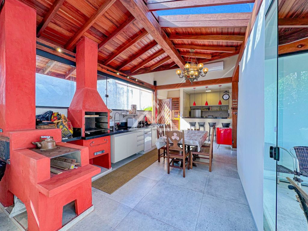 Casa Alto Padrão - Itaguá - Ubatuba - SP - 196 - 31