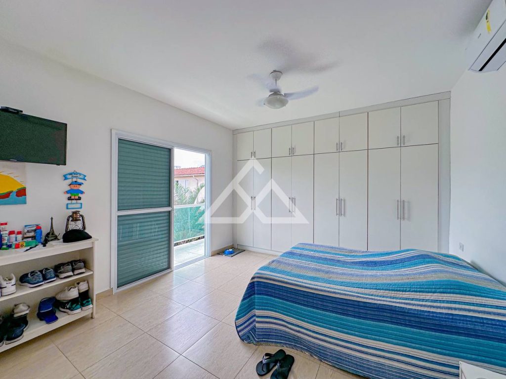 Casa de Alto Padrão - Centro - Ubatuba - SP - 29 - 23