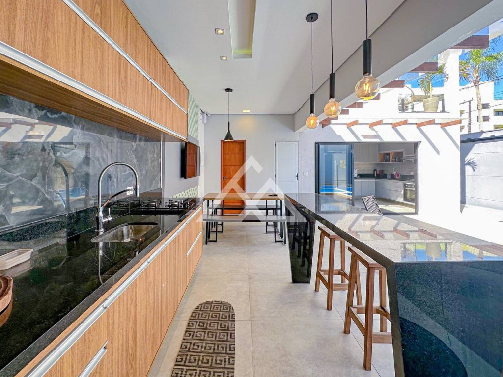 Casa de Alto Padrão - Itaguá - Ubatuba - SP - 135 - 6