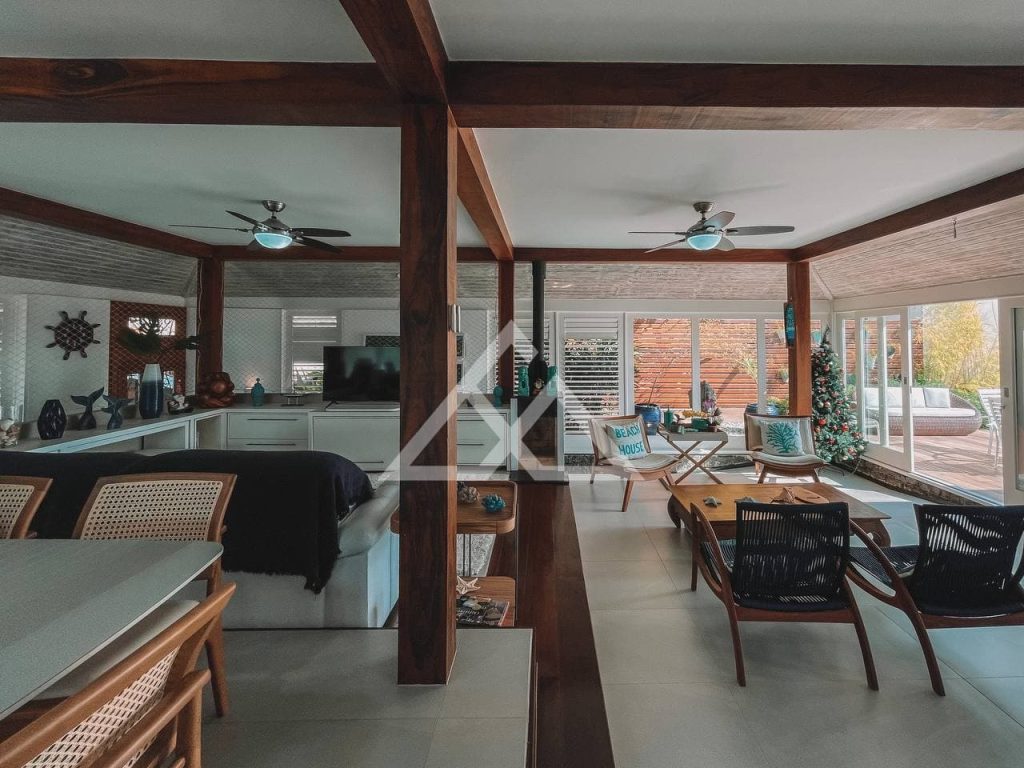 Casa de Alto Padrão - Itaguá - Ubatuba - SP - 73 - 31