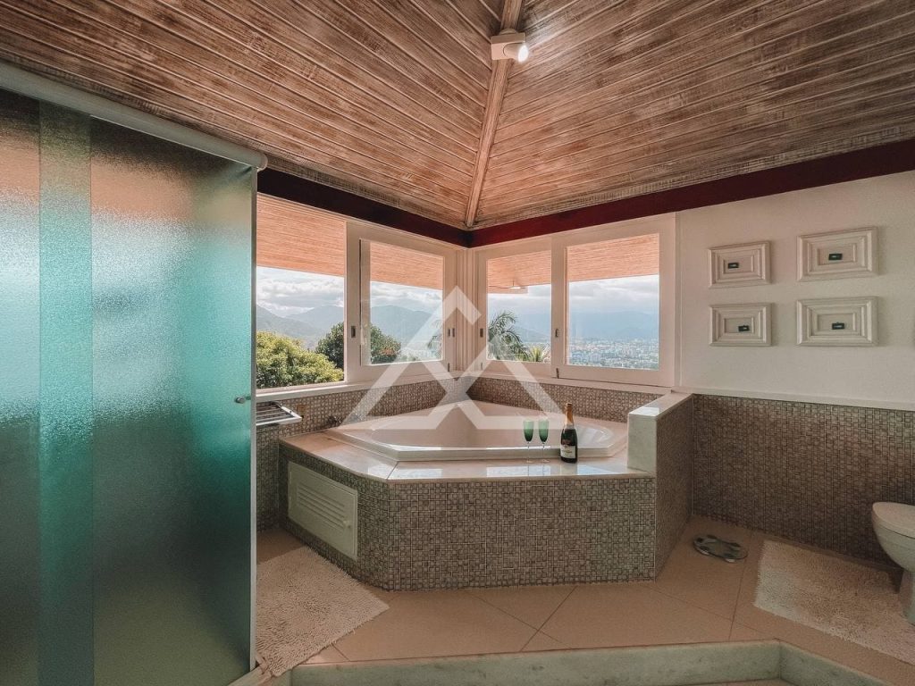 Casa de Alto Padrão - Itaguá - Ubatuba - SP - 73 - 36