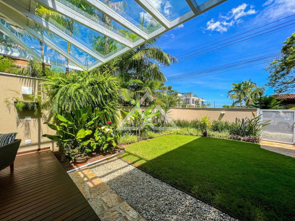 Casa de Alto Padrão - Lagoinha - Ubatuba - SP - 114 - 30