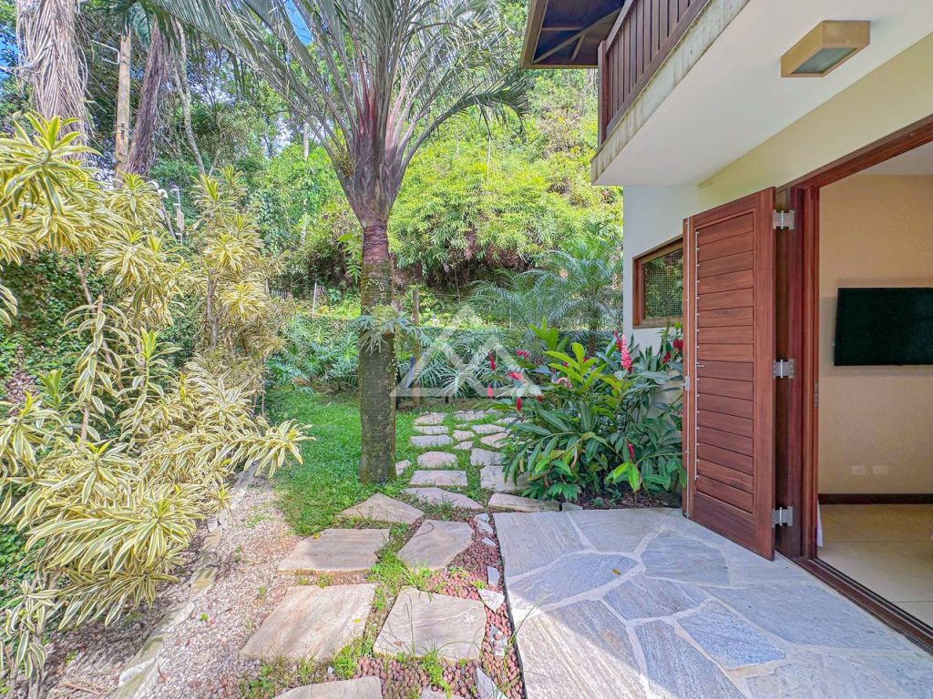 Casa de Alto Padrão - Parque Vivamar - Ubatuba - SP - 192 - 17