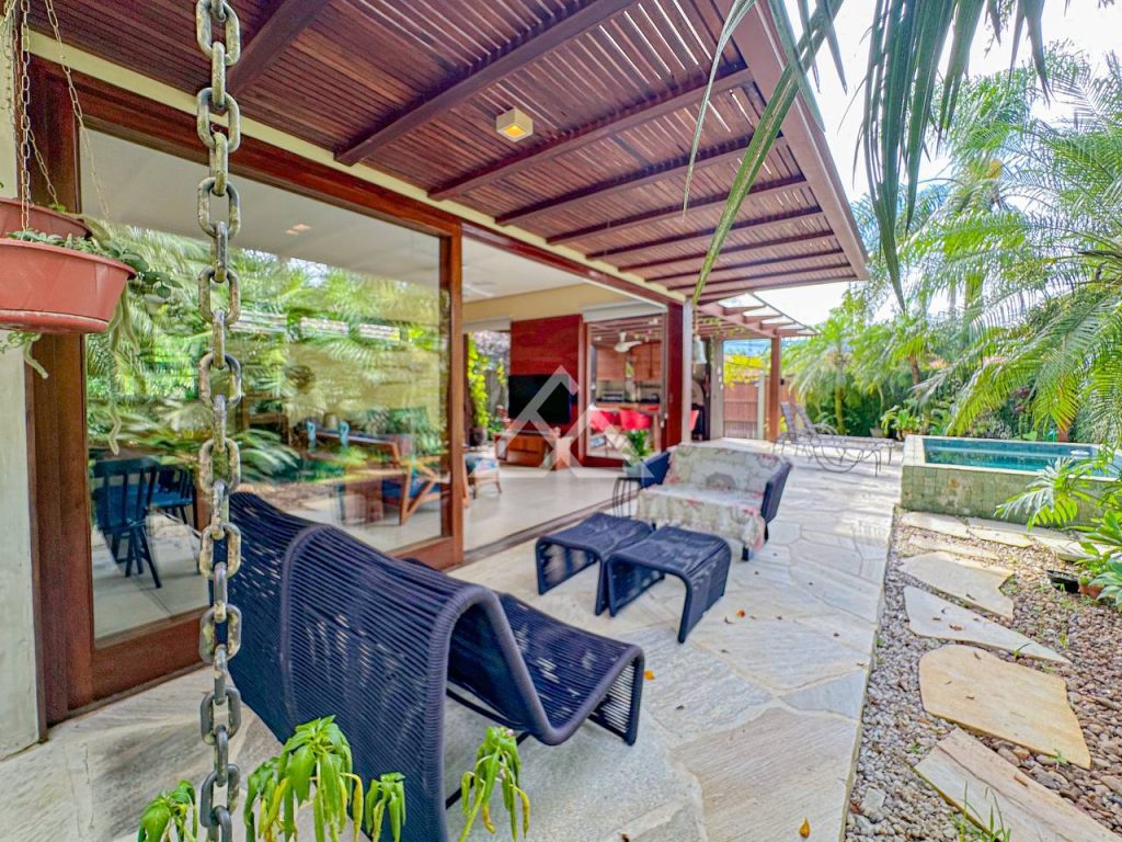 Casa de Alto Padrão - Parque Vivamar - Ubatuba - SP - 192 - 23