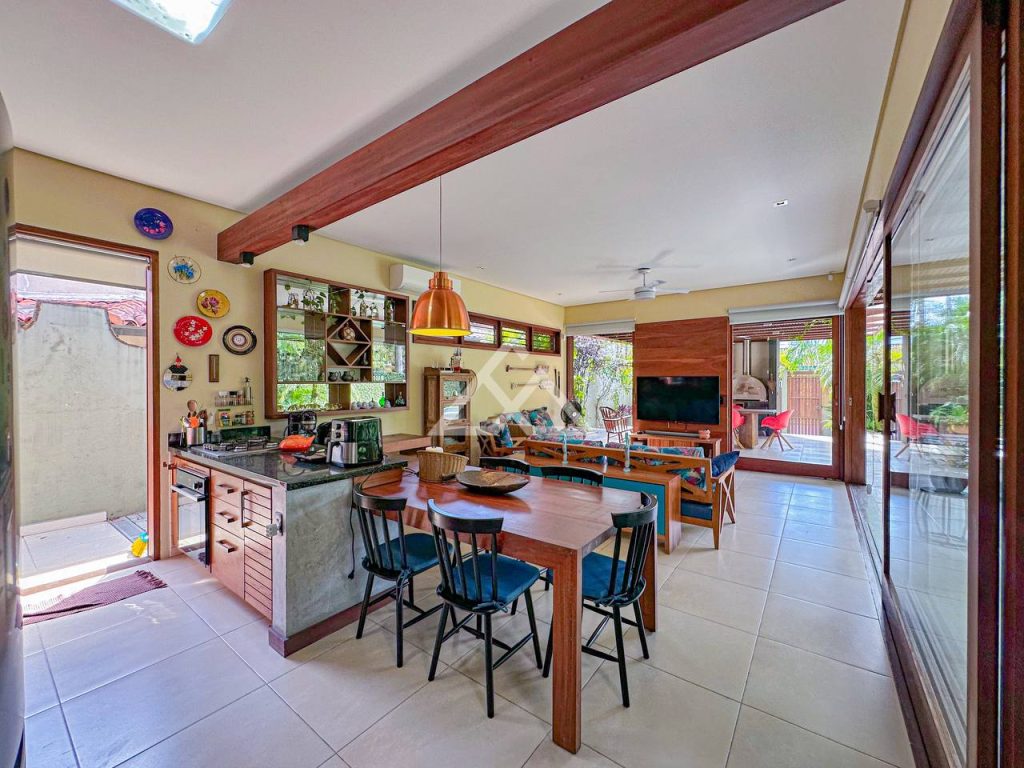 Casa de Alto Padrão - Parque Vivamar - Ubatuba - SP - 192 - 49