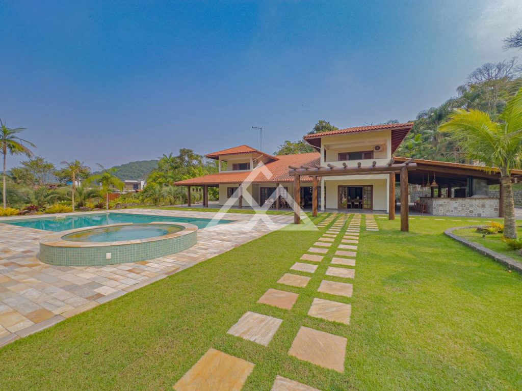 Casa de Alto Padrão - Ressaca - Ubatuba - SP - 172 - 2