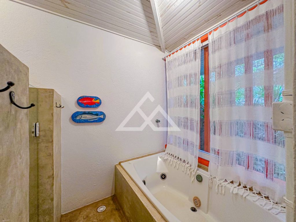 Casa de Alto Padrão - Vermelha do Centro - Ubatuba - SP - 186 - 66