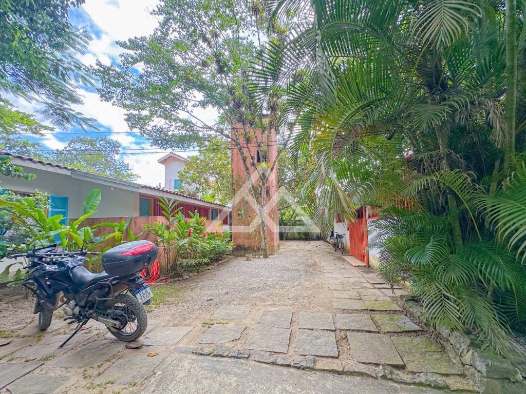 Casa de Alto Padrão - Vermelha do Centro - Ubatuba - SP - 186 - 8