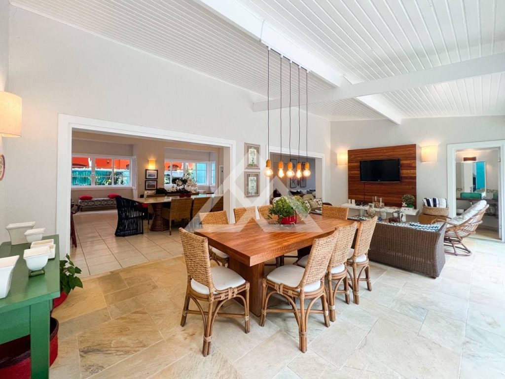 Casa de Alto Padrão - Domingas Dias - Ubatuba - SP - 86 - 04