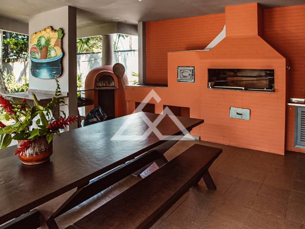 Casa de Alto Padrão - Vermelha do Centro - Ubatuba - SP - 30 - 08