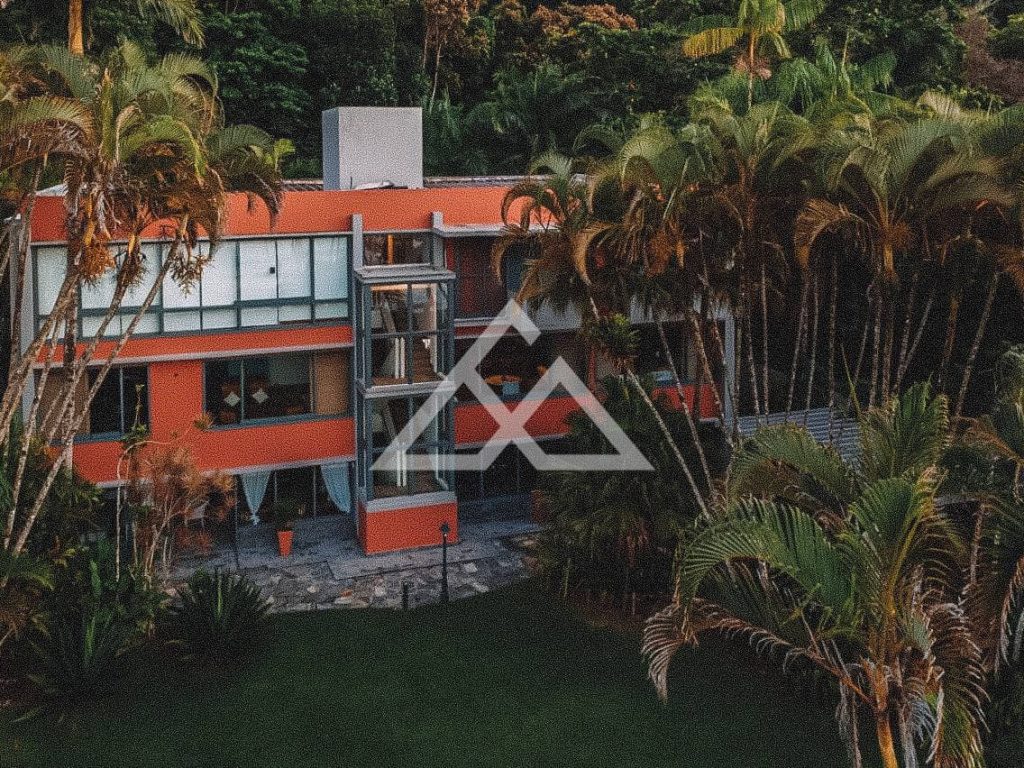 Casa de Alto Padrão - Vermelha do Centro - Ubatuba - SP - 30 - 09