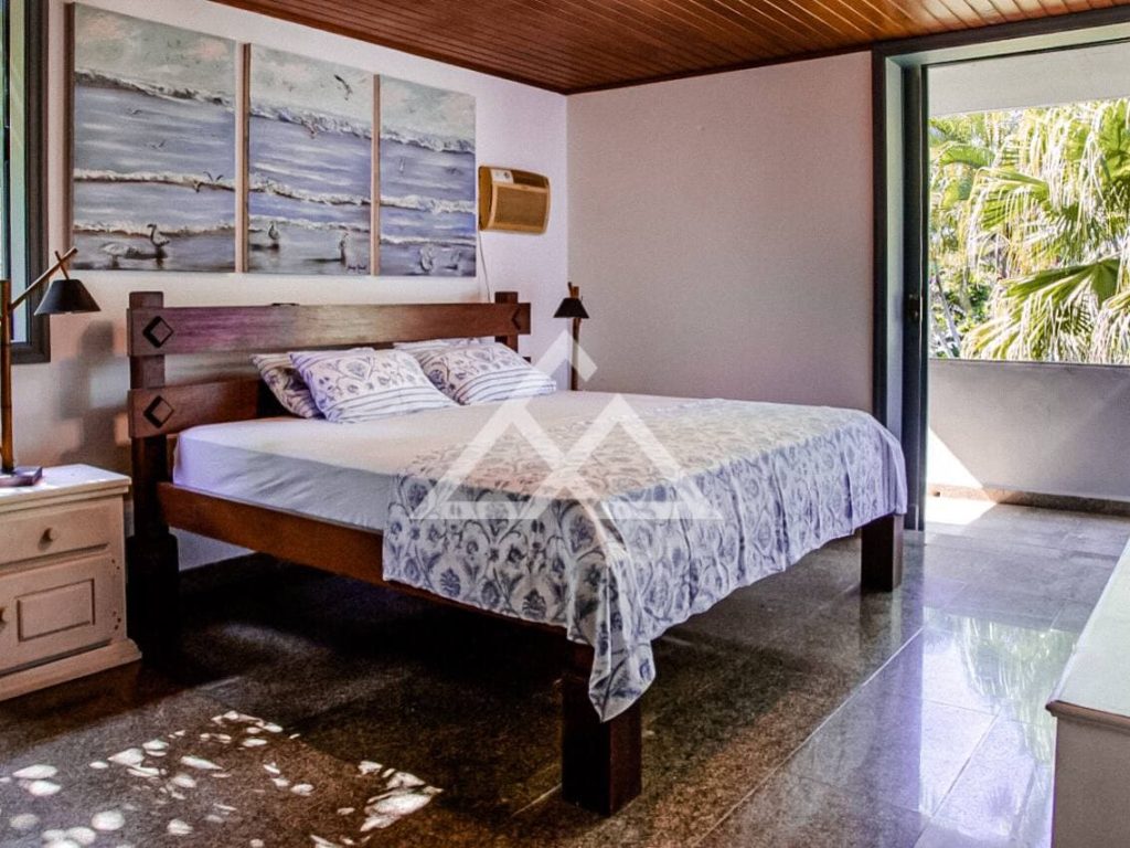 Casa de Alto Padrão - Vermelha do Centro - Ubatuba - SP - 30 - 34