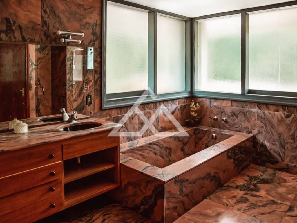 Casa de Alto Padrão - Vermelha do Centro - Ubatuba - SP - 30 - 35