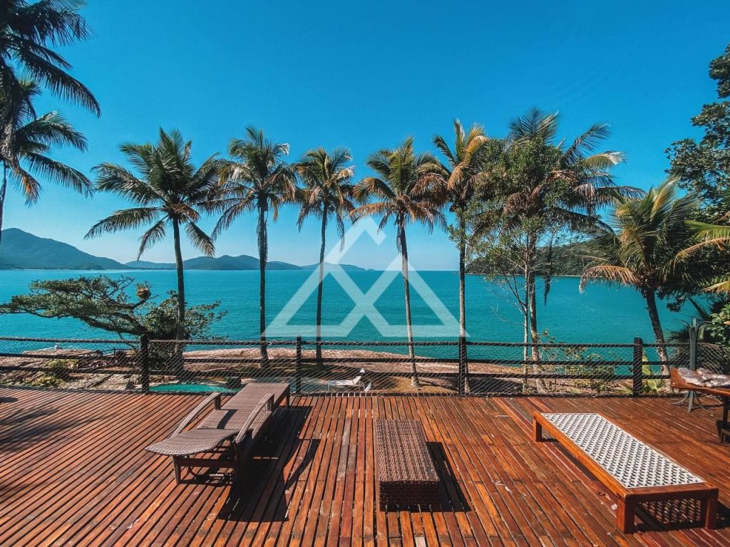 Casa de Alto Padrão - Vermelha do Sul - Ubatuba - SP - 40 - 05