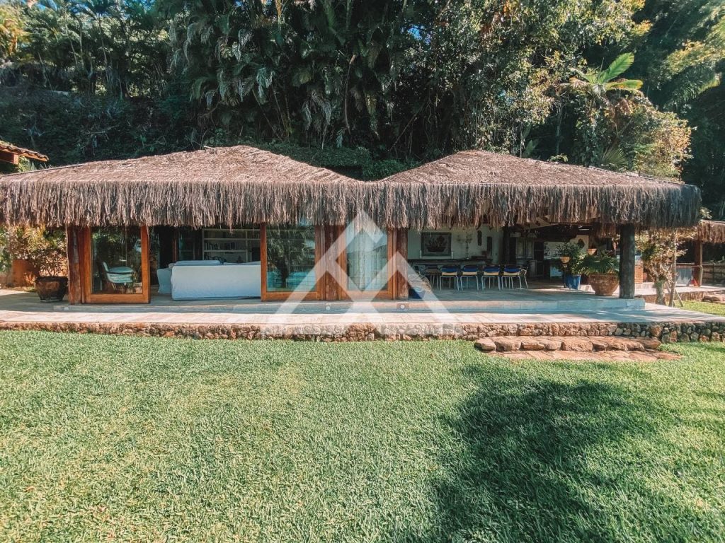 Casa de Alto Padrão - Vermelha do Sul - Ubatuba - SP - 40 - 11