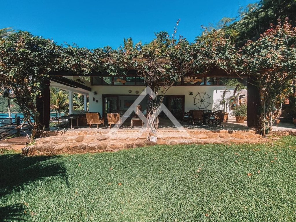 Casa de Alto Padrão - Vermelha do Sul - Ubatuba - SP - 40 - 12