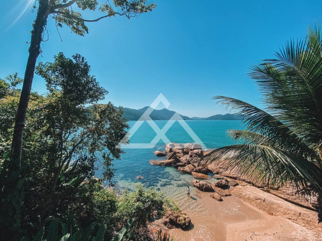 Casa de Alto Padrão - Vermelha do Sul - Ubatuba - SP - 40 - 33