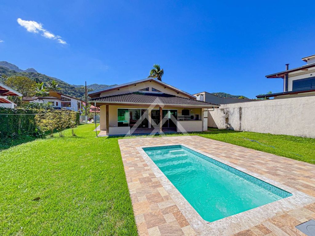 Casa de Condomínio Alto Padrão - Horto - Ubatuba - SP - 235 - 2