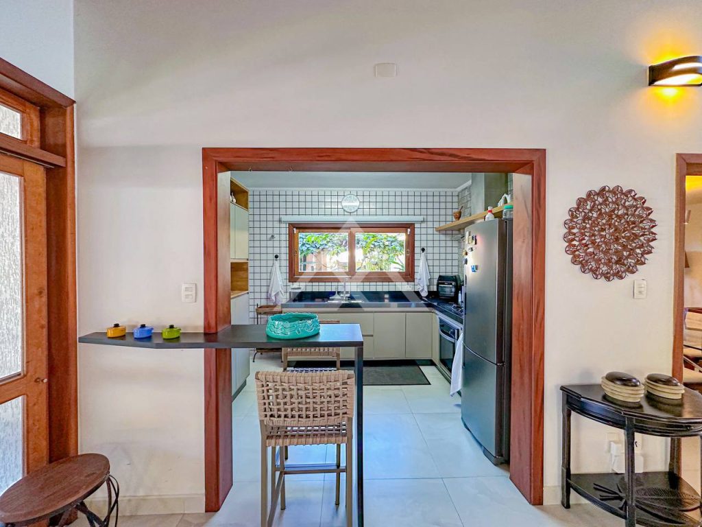 Casa de Condomínio Alto Padrão - Horto - Ubatuba - SP - 330 - 27