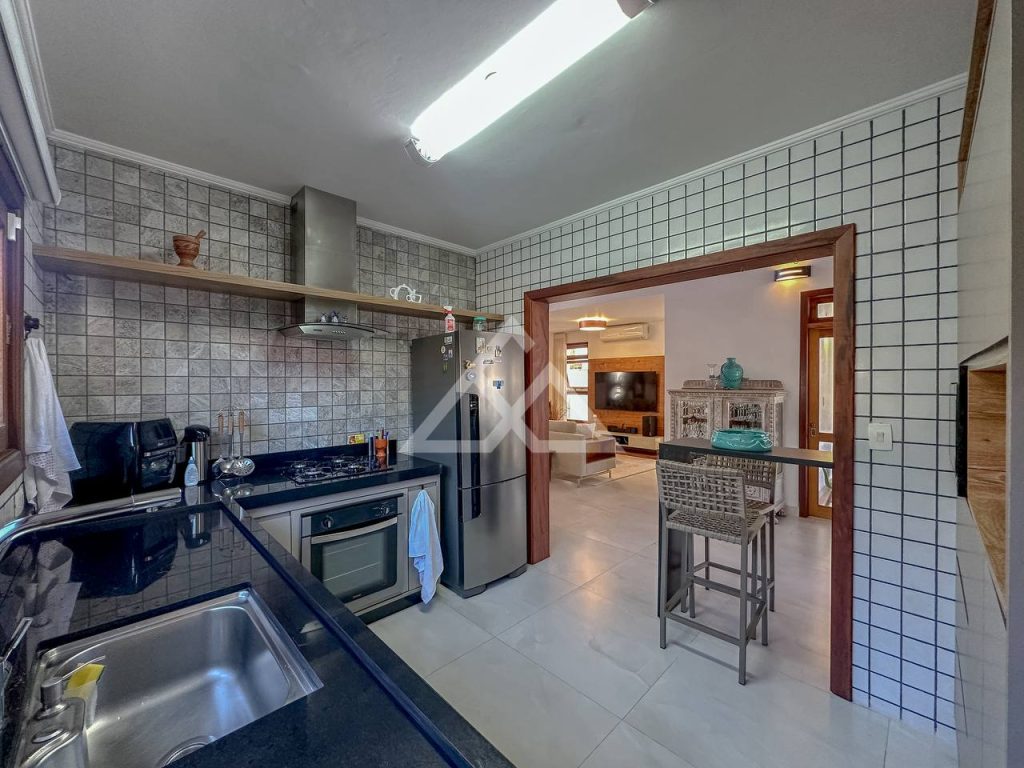 Casa de Condomínio Alto Padrão - Horto - Ubatuba - SP - 330 - 30