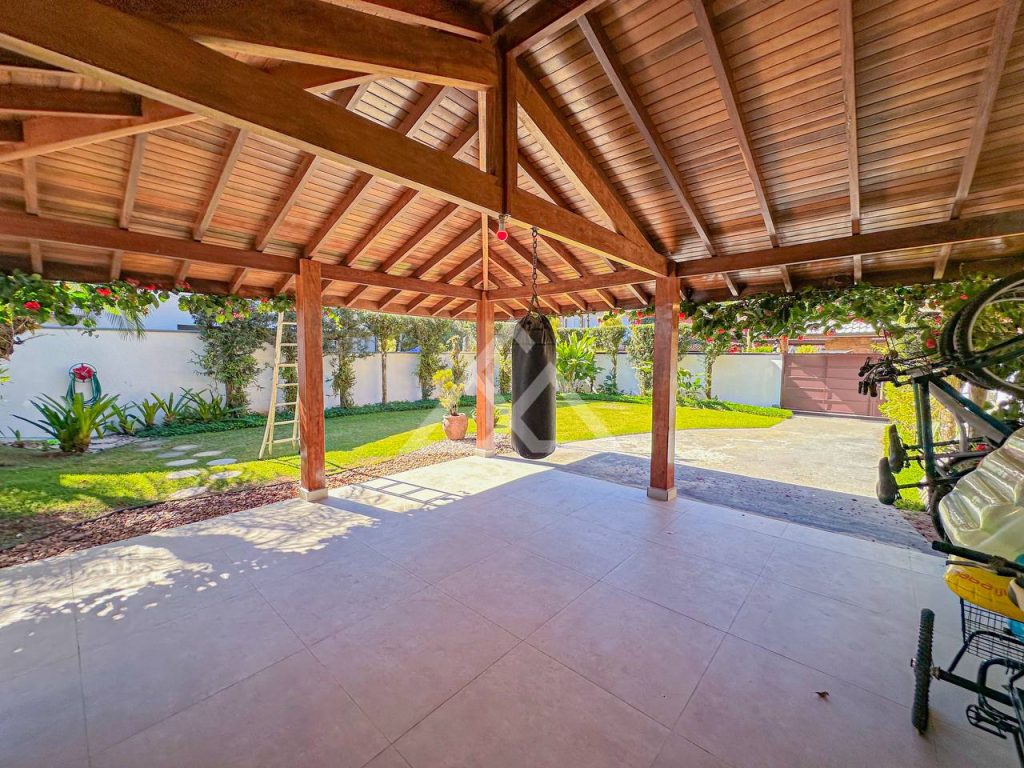 Casa de Condomínio Alto Padrão - Horto - Ubatuba - SP - 330 - 89