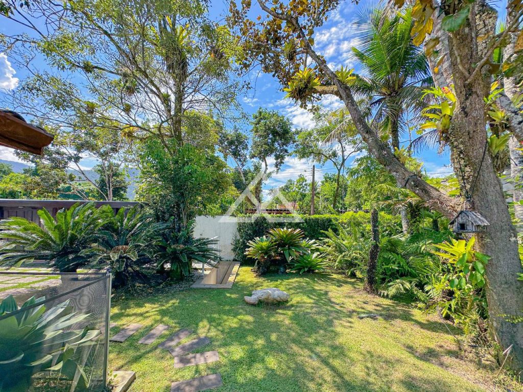 Casa de Condomínio Alto Padrão - Itamambuca - Ubatuba - SP - 123 - 2