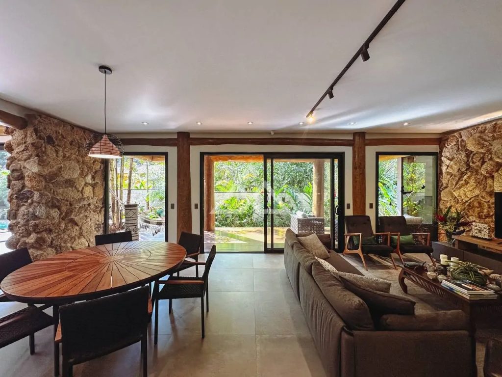 Casa de Condomínio – Félix – Ubatuba – SP – 207 - 68