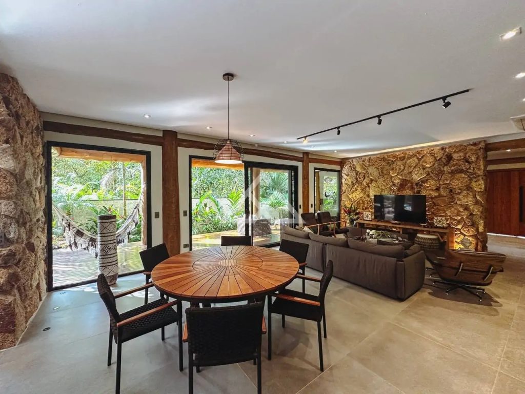 Casa de Condomínio – Félix – Ubatuba – SP – 207 - 69