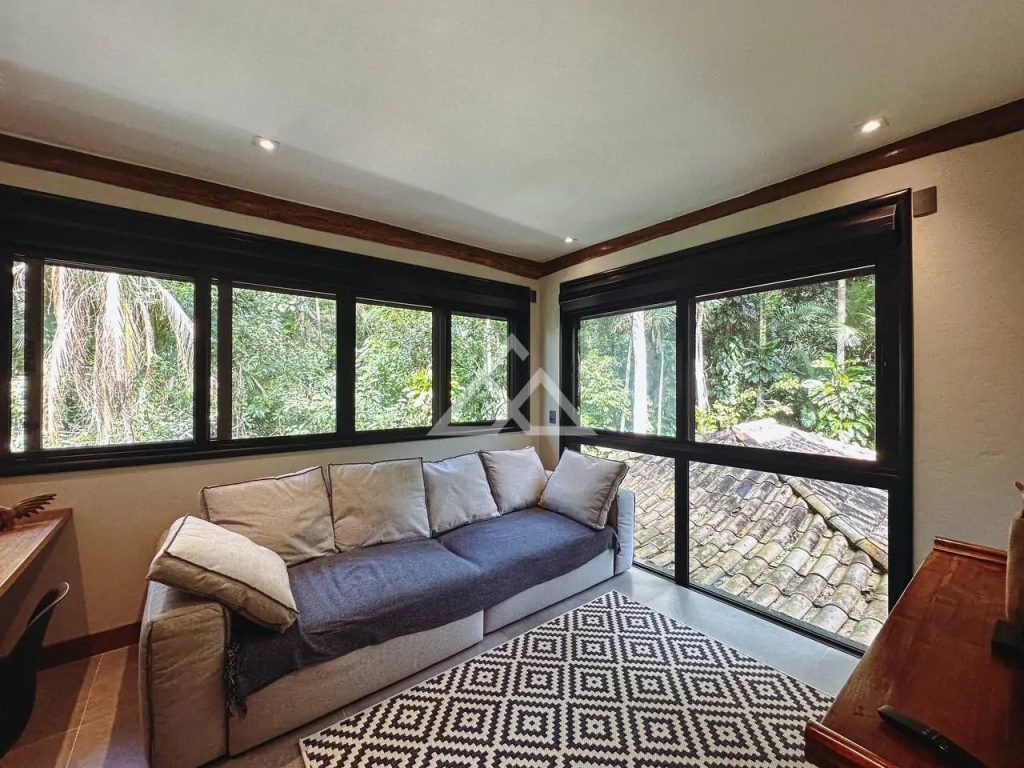 Casa de Condomínio – Félix – Ubatuba – SP – 207 - 83