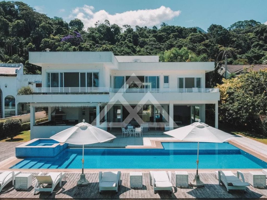 Casa de Condomínio Alto Padrão - Cocanha - Caraguatatuba - SP - 79 - 01