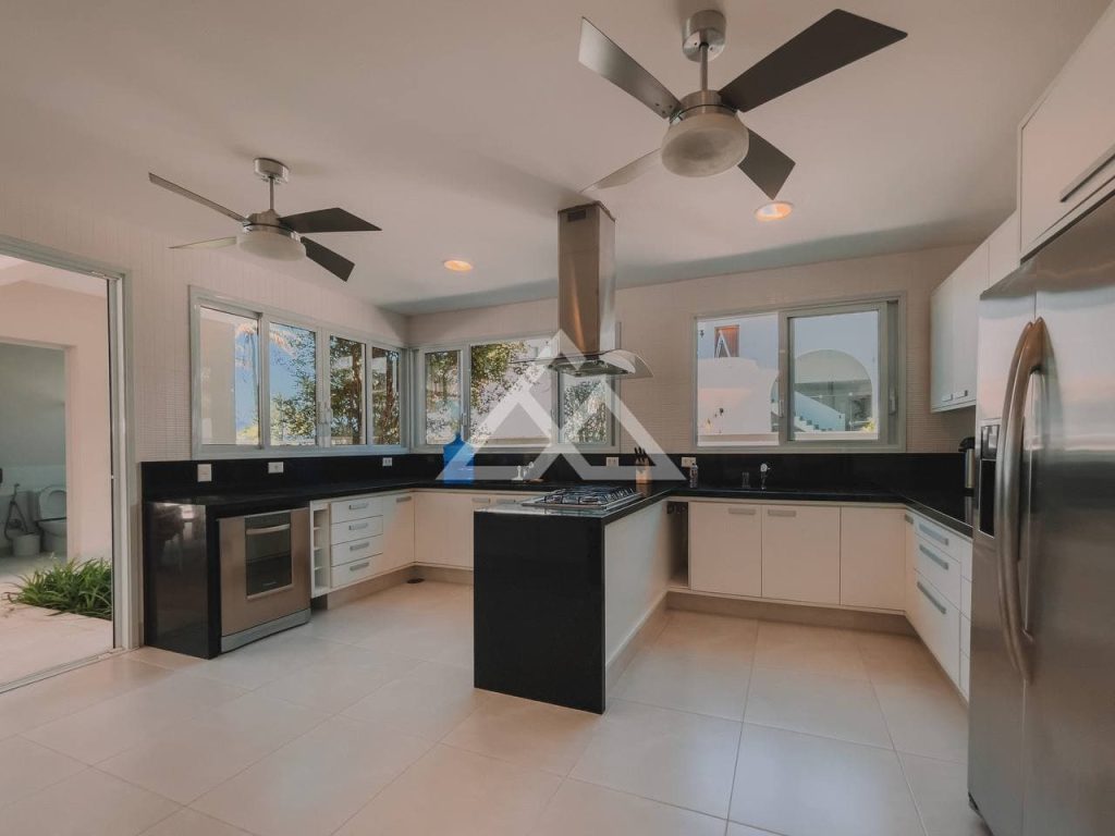 Casa de Condomínio Alto Padrão - Cocanha - Caraguatatuba - SP - 79 - 27