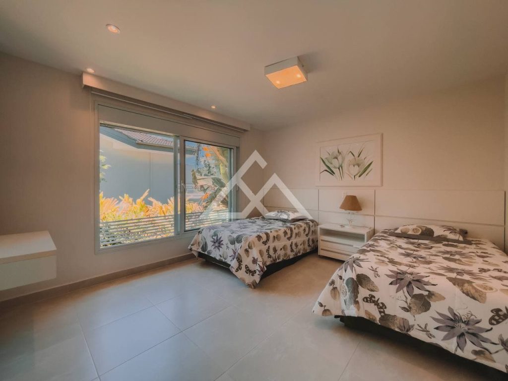 Casa de Condomínio Alto Padrão - Cocanha - Caraguatatuba - SP - 79 - 40