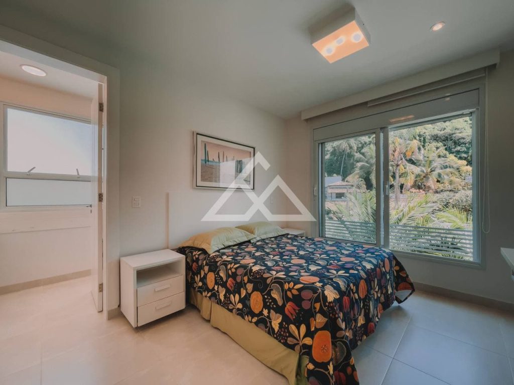 Casa de Condomínio Alto Padrão - Cocanha - Caraguatatuba - SP - 79 - 45