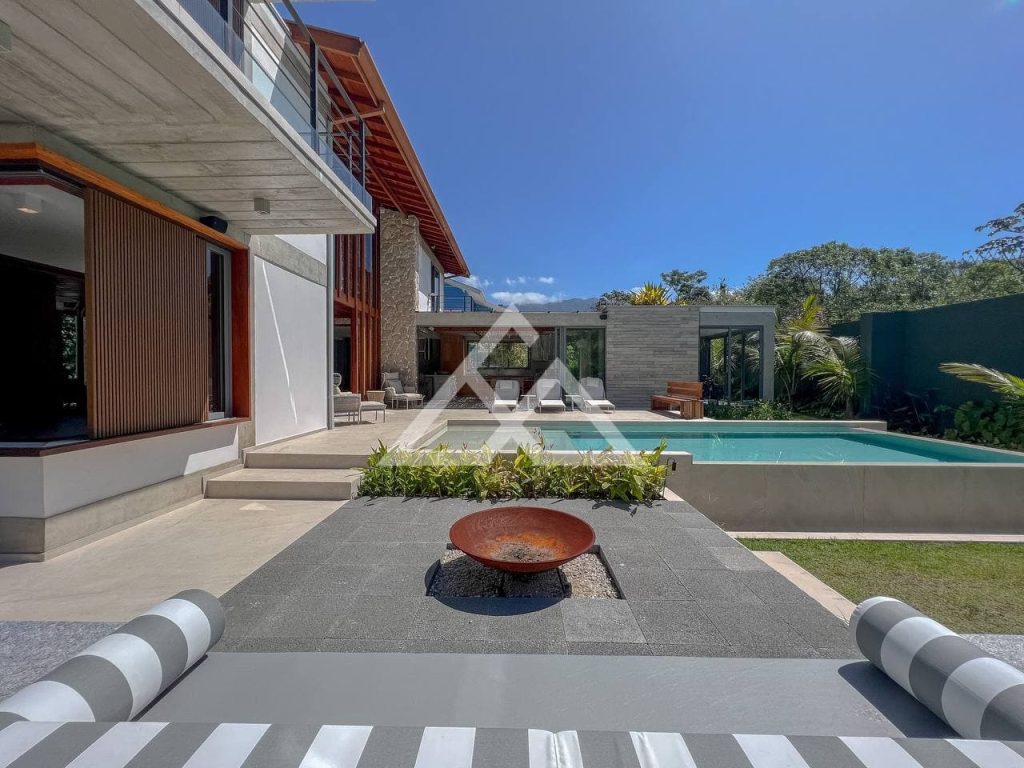 Casa de Condomínio Alto Padrão - Gravatá - Caraguatatuba - SP - 99 - 56