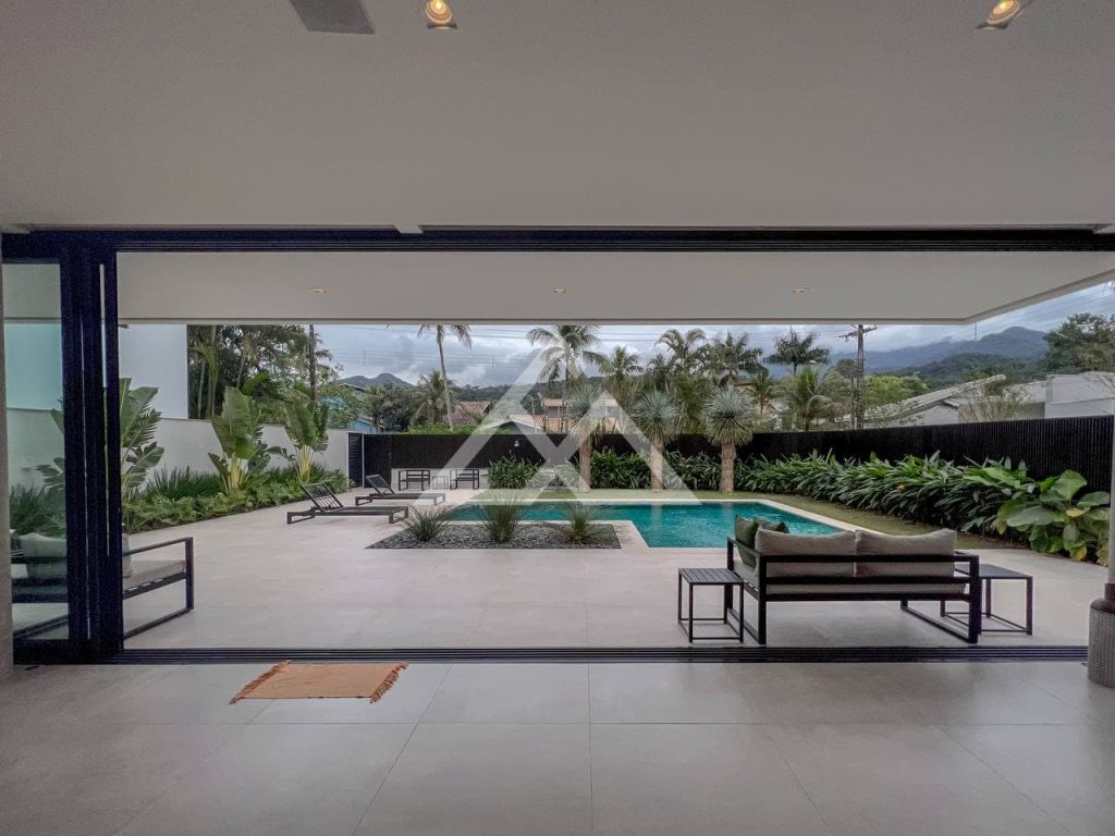 Casa de Condomínio Alto Padrão - Horto - Ubatuba - SP - 98 - 29