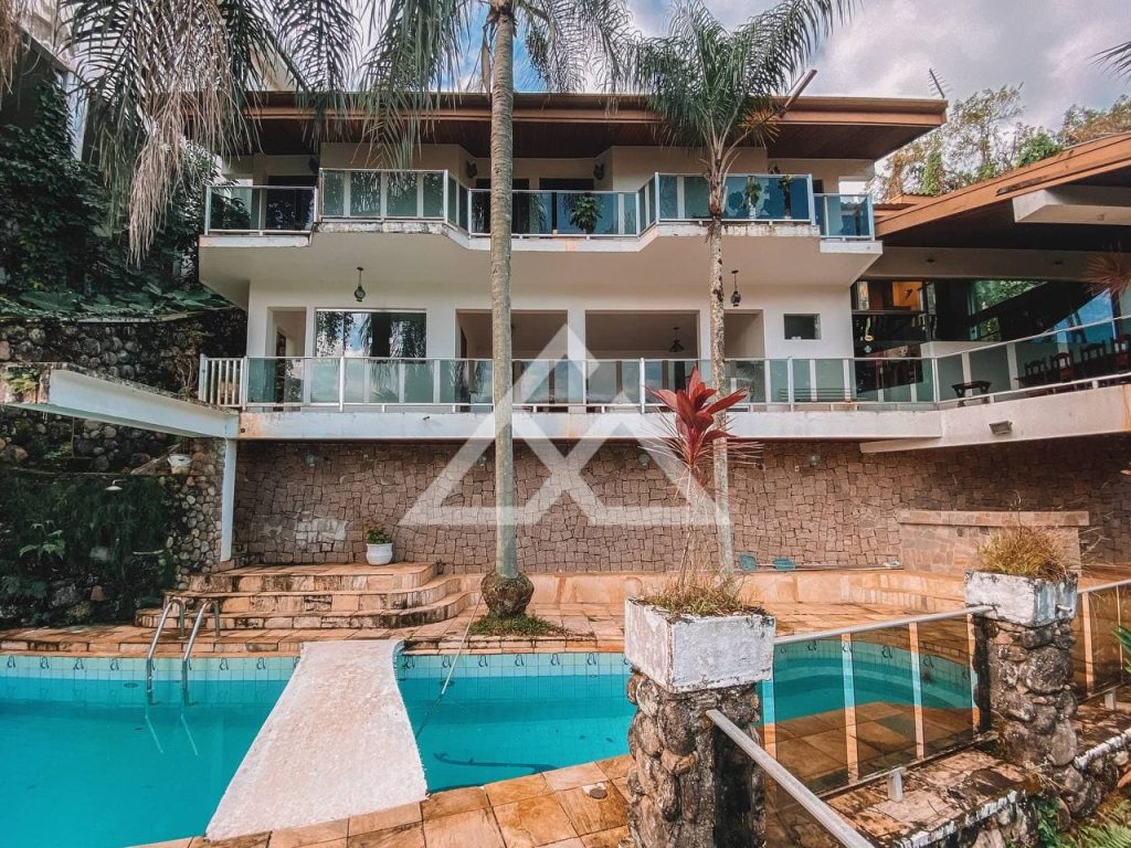 Casa de Condomínio Alto Padrão - Toninhas - Ubatuba - SP - 50 - 01