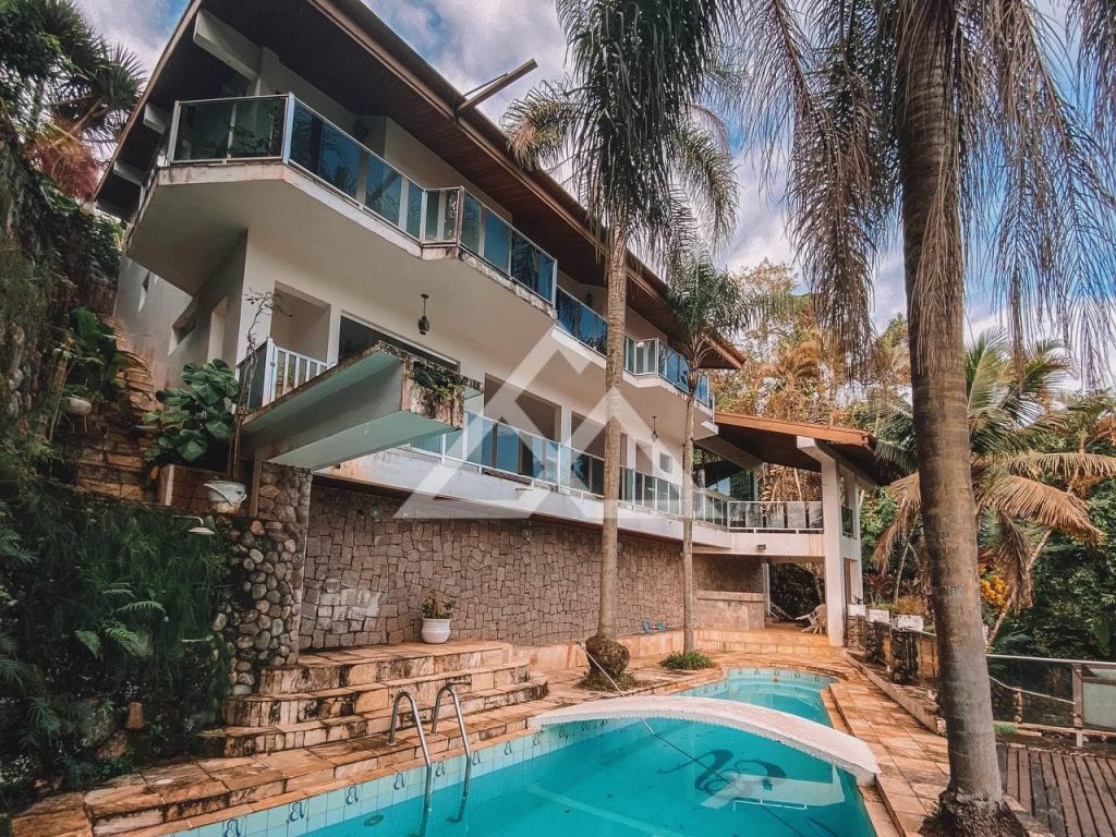 Casa de Condomínio Alto Padrão - Toninhas - Ubatuba - SP - 50 - 02