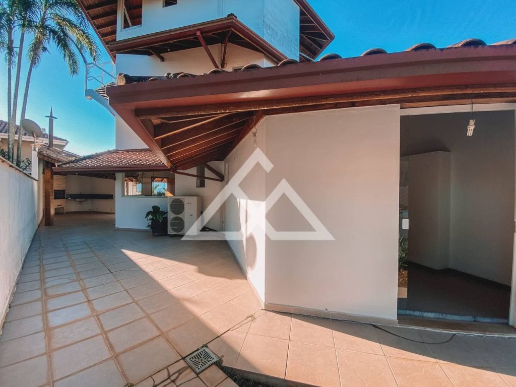 Casa de Condomínio de Alto Padrão - Itaguá - Ubatuba - SP - 48 - 06