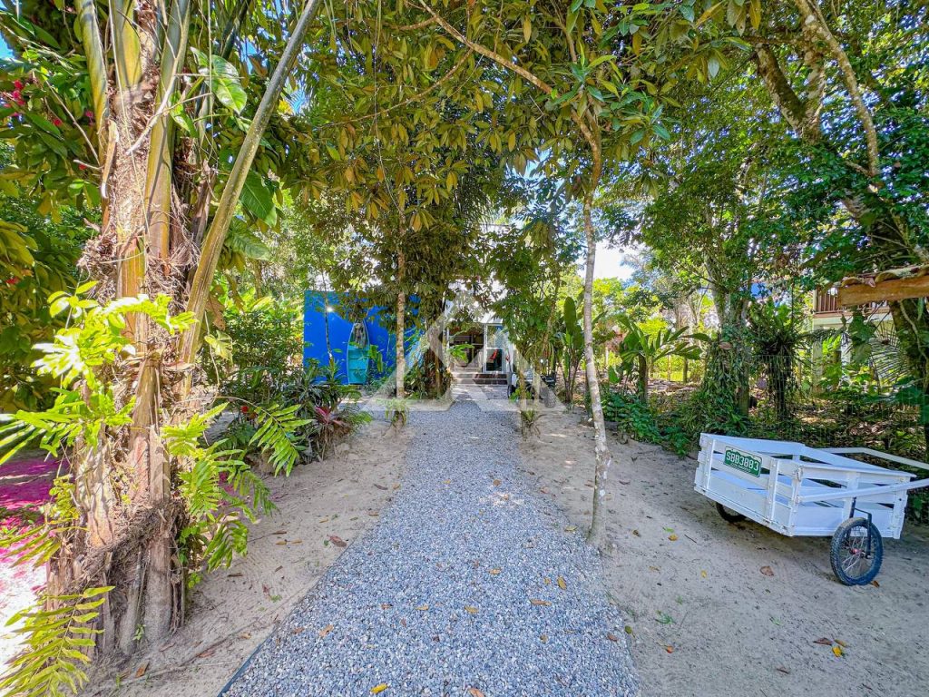 Casa de condomínio Alto Padrão - Ubatubmirim - Ubatuba - SP - 195 - 2