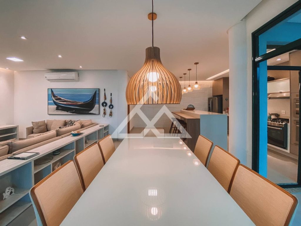 Cobertura de Alto Padrão - Praia Grande - Ubatuba - SP - 09 - 20