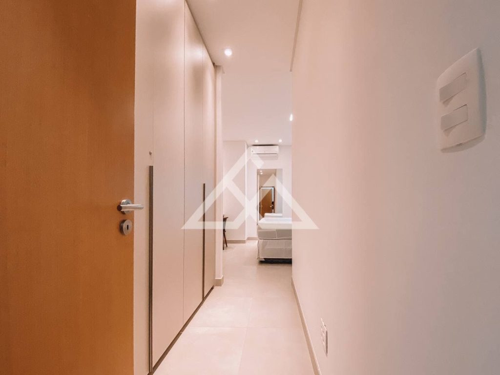 Cobertura de Alto Padrão - Praia Grande - Ubatuba - SP - 09 - 25